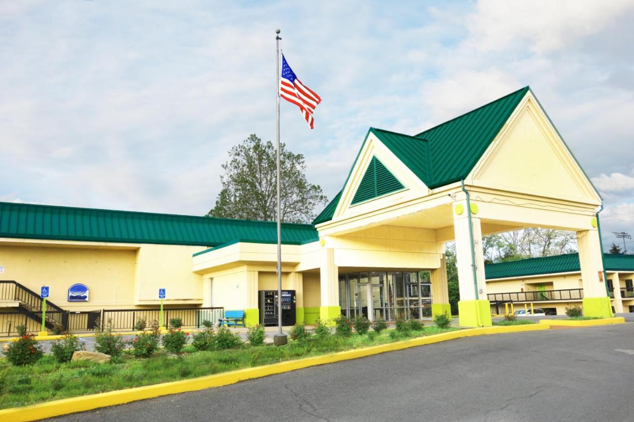 Hotel M Morgantown - Wvu Area Exterior photo